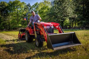 Massey Ferguson® MF GC1723EB w/ Backhoe